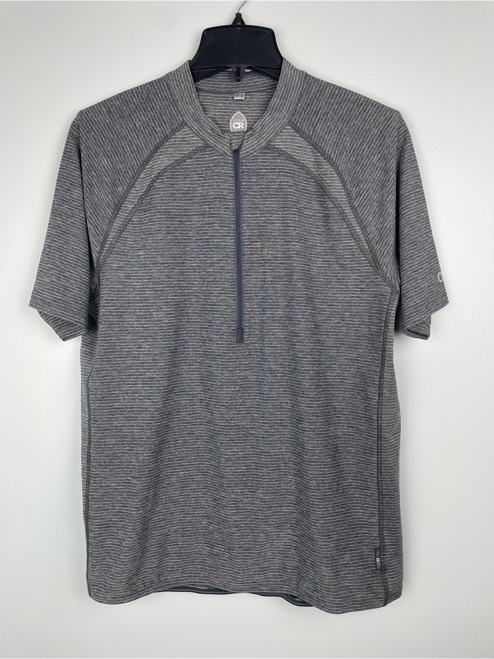 Club Ride Cycling Jersey Mens Large Gray 1/2 Zip Short Sleeve Striped Pockets